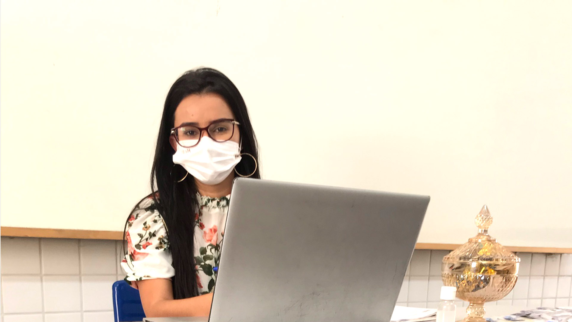 Dia do Professor: docente de EPT abre a porta para o universo produtivo